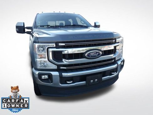 Used 2022 Ford F350 XLT w/ XLT Premium Package AWD/4WD image 3