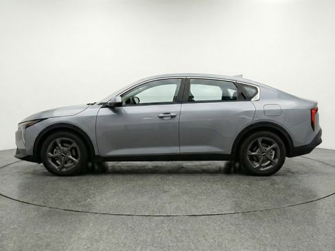 Used 2025 Kia K4 FWD image 5