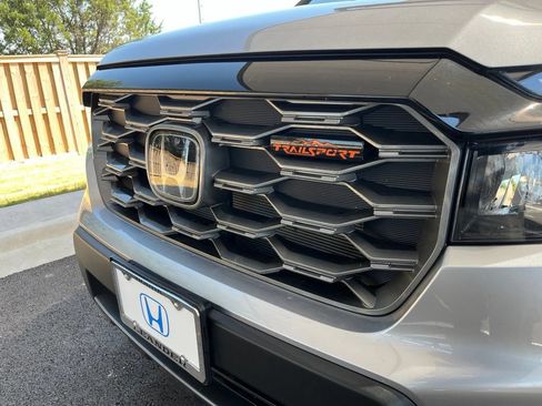 Certified 2023 Honda Passport TrailSport image 16