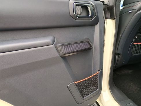 New 2025 Ford Bronco Raptor image 17