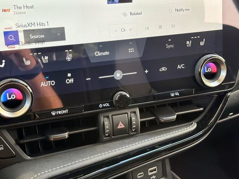 Used 2025 Lexus NX 350h AWD w/ Accessory Package (P5) image 26