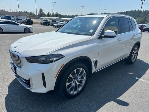 Used 2025 BMW X5 xDrive40i AWD/4WD image 6