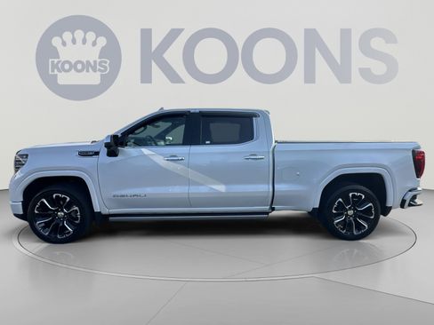 Used 2024 GMC Sierra 1500 Denali w/ Denali Reserve Package AWD/4WD image 13