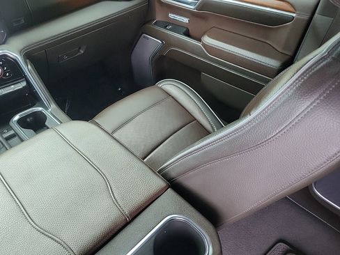 Certified 2023 GMC Sierra 1500 Denali w/ Denali Reserve Package AWD/4WD image 18
