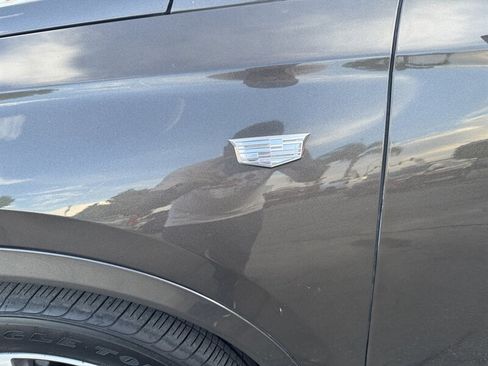 Used 2020 Cadillac XT6 Premium Luxury AWD/4WD image 6