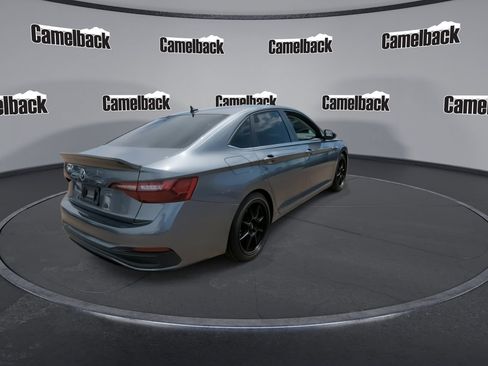 Used 2023 Volkswagen Jetta SE w/ Panoramic Sunroof Package FWD image 7
