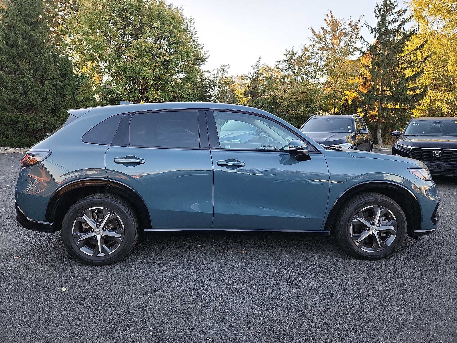 Used 2024 Honda HR-V EX-L image 7