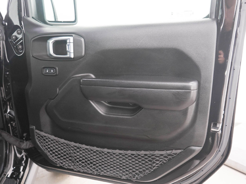 Used 2021 Jeep Wrangler Unlimited Sport AWD/4WD image 11