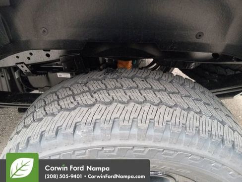 New 2026 Ford F250 Lariat w/ Black Appearance Package image 34