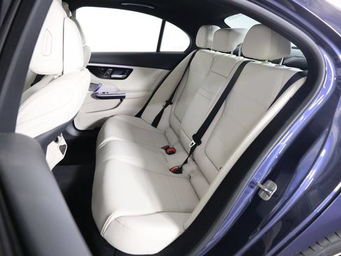 Used 2026 Mercedes-Benz C 300 4MATIC Sedan image 39
