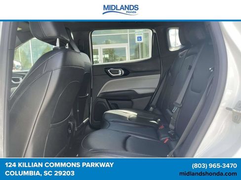 Used 2024 Jeep Compass Limited AWD/4WD image 9