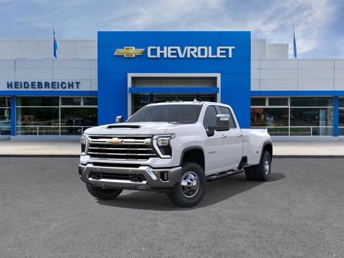 New 2026 Chevrolet Silverado 3500 LTZ image 32