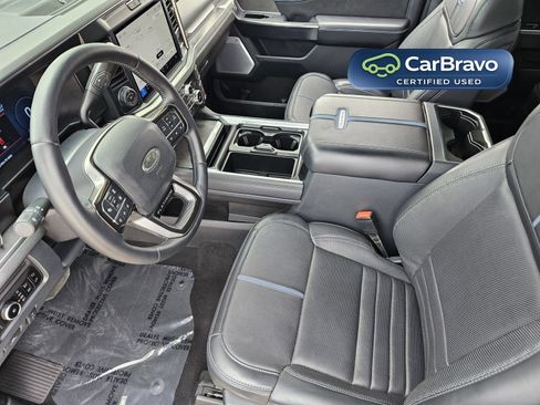Used 2025 Ford F250 Platinum w/ Tremor Off-Road Package AWD/4WD image 18
