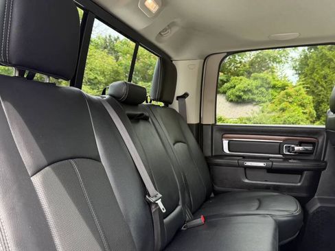 Used 2018 RAM 3500 Laramie AWD/4WD image 34