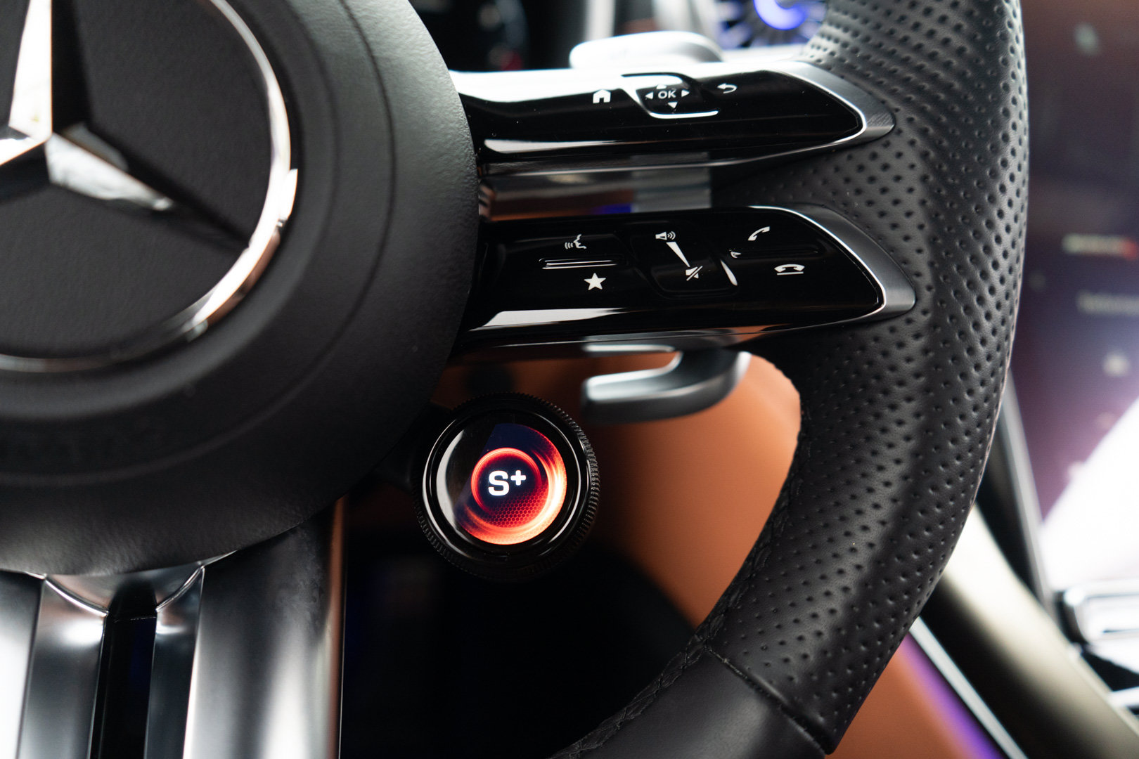 Used 2024 Mercedes-Benz AMG GT 55 image 17