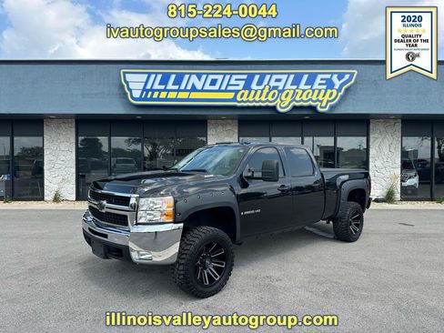 Used 2008 Chevrolet Silverado 2500 LTZ w/ Safety Package AWD/4WD image 1