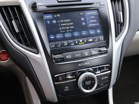 Used 2019 Acura TLX w/ Technology Package FWD image 9