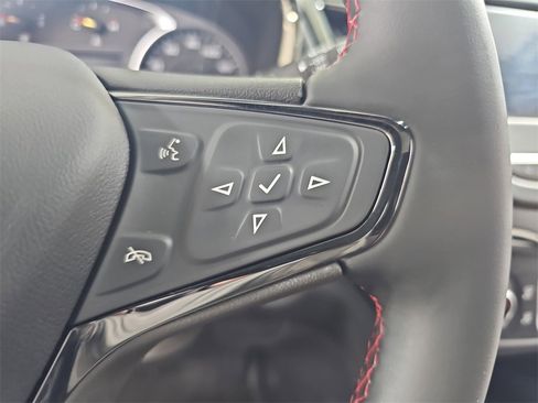 Certified 2023 Chevrolet Equinox RS w/ LPO, Floor Liner Package image 25