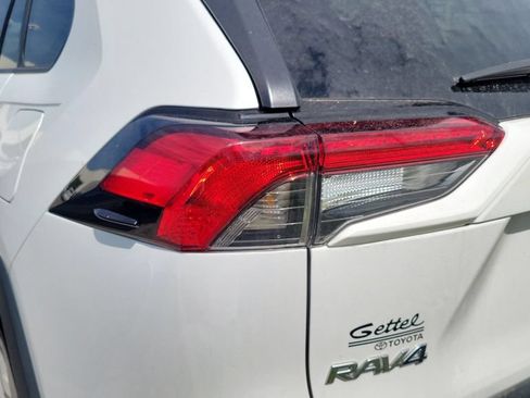 Used 2024 Toyota RAV4 LE FWD image 8
