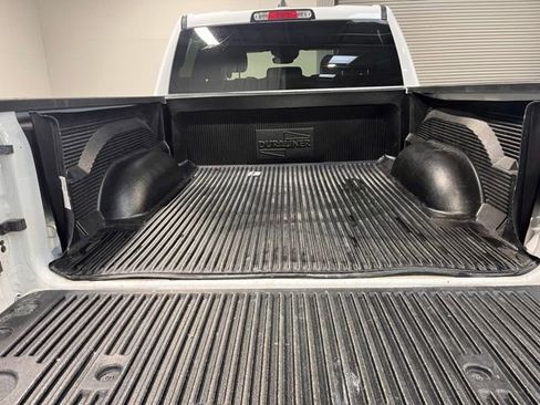 Used 2024 RAM 1500 Laramie image 16