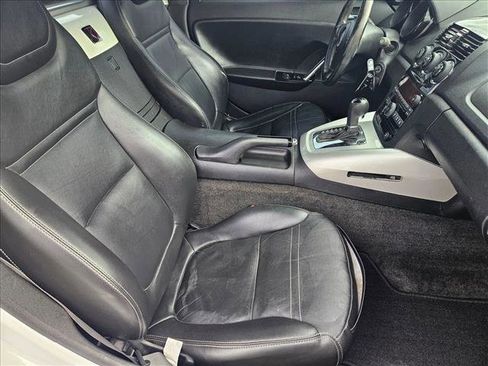 Used 2008 Saturn Sky w/ Premium Trim Package image 17