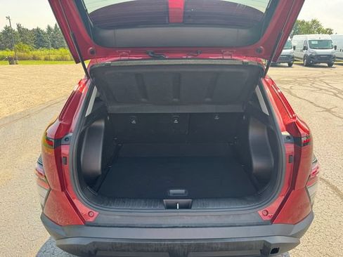 Used 2024 Hyundai Kona SEL FWD image 17