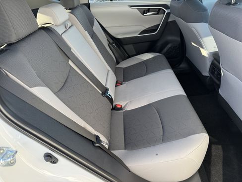 New 2025 Toyota RAV4 XLE image 5