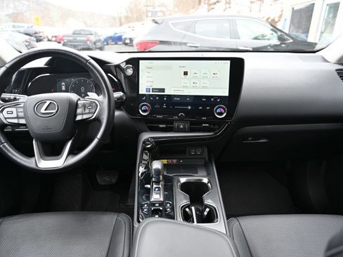 Used 2022 Lexus NX 350 AWD image 12