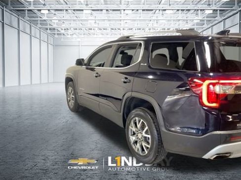Used 2022 GMC Acadia SLE w/ Driver Convenience Package image 8
