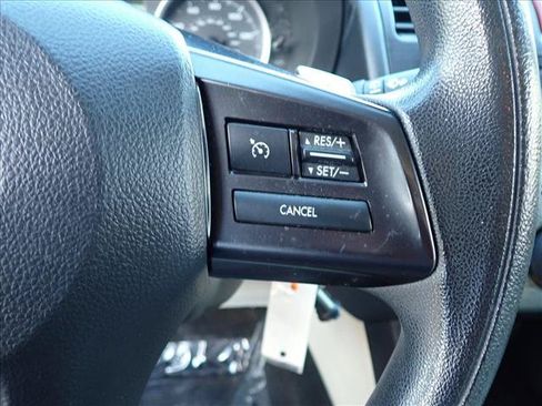 Used 2013 Subaru Crosstrek 2.0i Premium AWD/4WD image 14