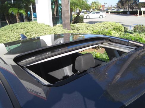 Used 2018 Honda Civic EX image 13