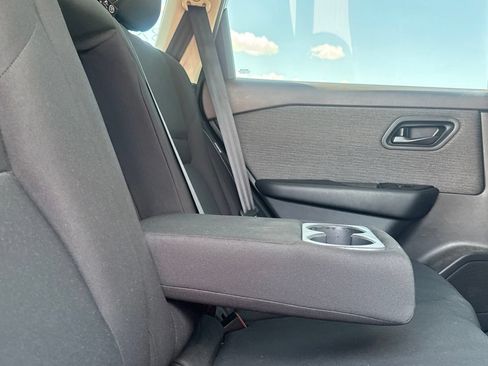 Certified 2023 Nissan Rogue S FWD image 30