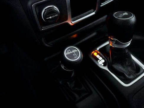 Used 2023 Jeep Wrangler Sport image 48