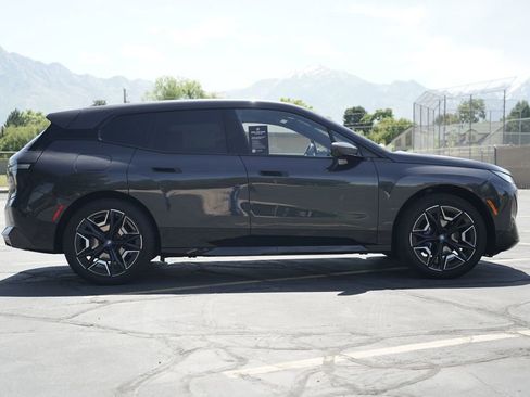 Certified 2024 BMW iX xDrive50 w/ Premium Package AWD/4WD image 7