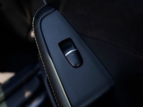 Used 2022 Nissan Maxima SV w/ Floor Mat Group FWD image 36