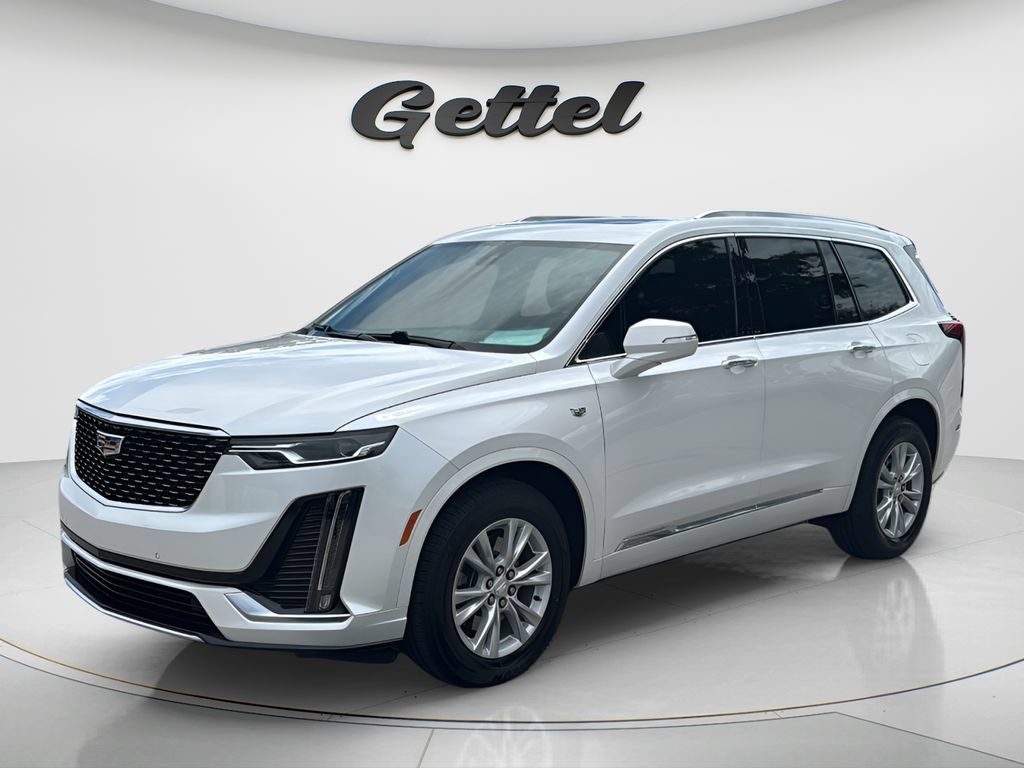 Used 2021 Cadillac XT6 Luxury FWD image 1