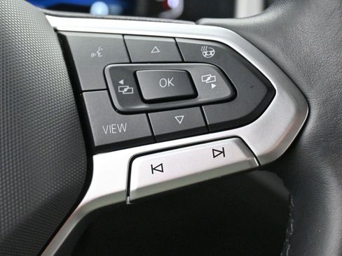 Used 2020 Volkswagen Atlas Cross Sport SEL image 21