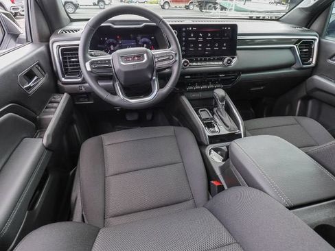 Used 2024 GMC Canyon Elevation w/ Convenience Package RWD image 16