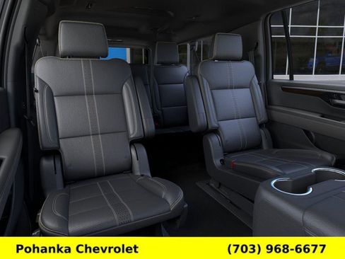 New 2026 Chevrolet Suburban High Country AWD/4WD image 17