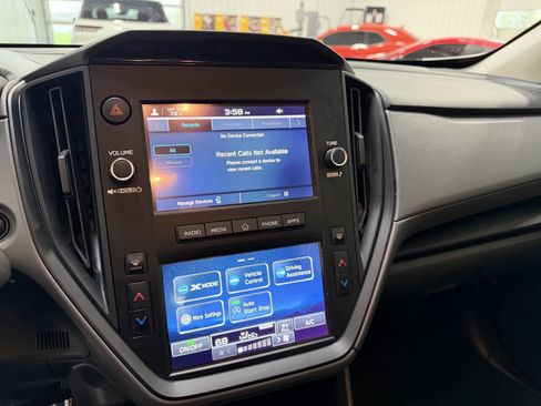 Used 2024 Subaru Crosstrek 2.0i AWD/4WD image 13