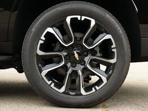 New 2025 Chevrolet Tahoe LT w/ Comfort Package image 44