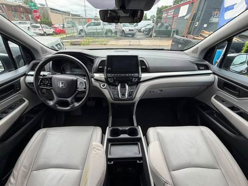 Used 2018 Honda Odyssey EX-L image 14
