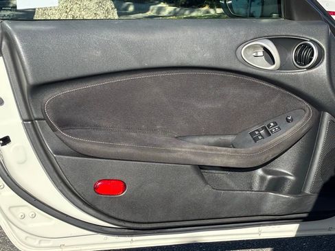 Used 2017 Nissan 370Z Base image 13