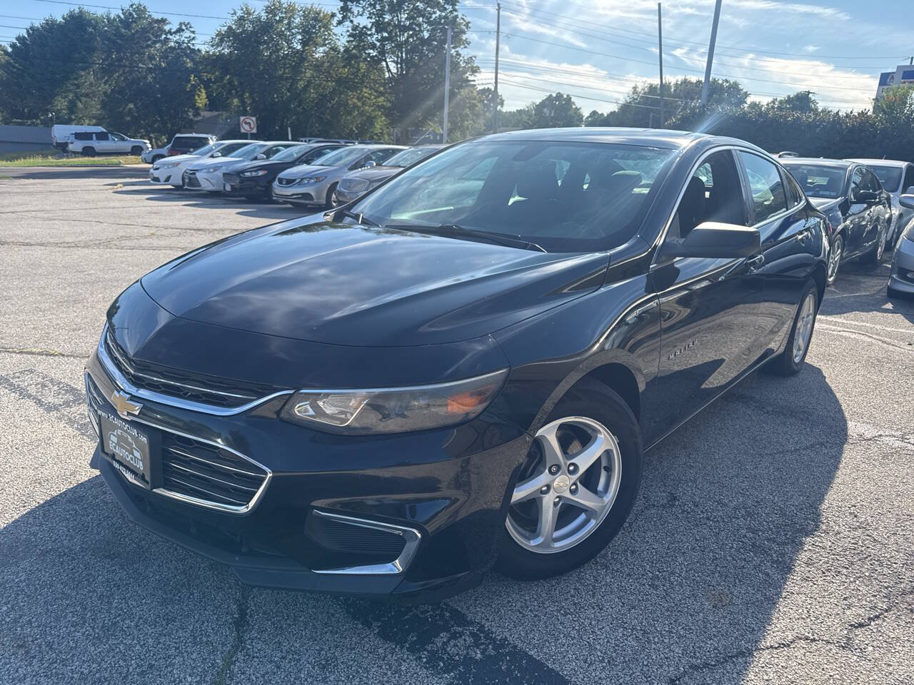 Used 2017 Chevrolet Malibu LS FWD image 4