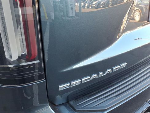 Certified 2021 Cadillac Escalade ESV Premium Luxury Platinum image 10