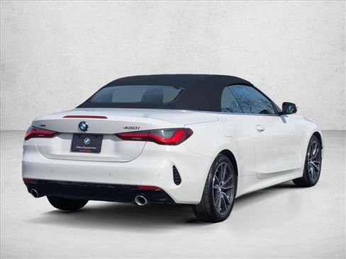 Certified 2024 BMW 430i xDrive Convertible w/ Premium Package image 5