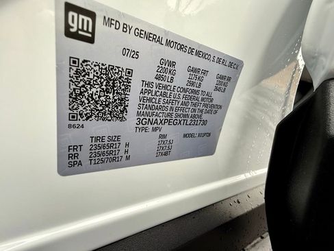 New 2026 Chevrolet Equinox LT image 28