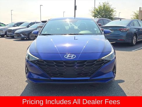 Used 2023 Hyundai Elantra SEL w/ Convenience Package FWD image 8