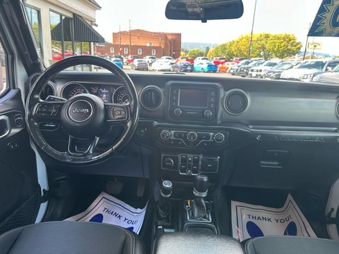 Used 2020 Jeep Wrangler Unlimited Sport image 13