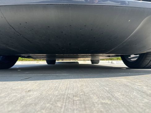 Used 2023 Tesla Model X image 23